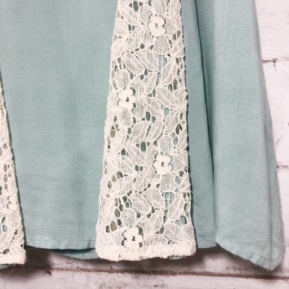 Sage Lace Dress - Picture 9 of 9